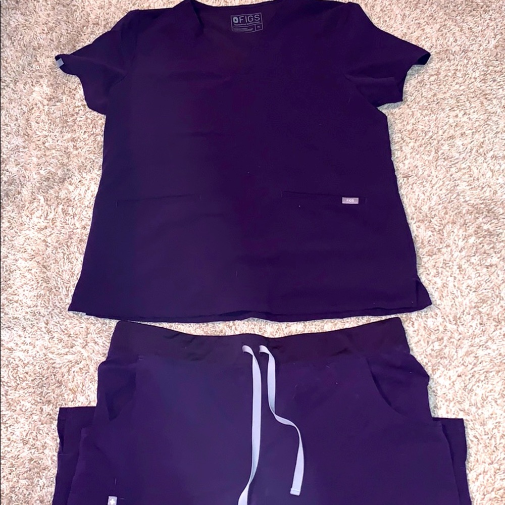Figs scrubs